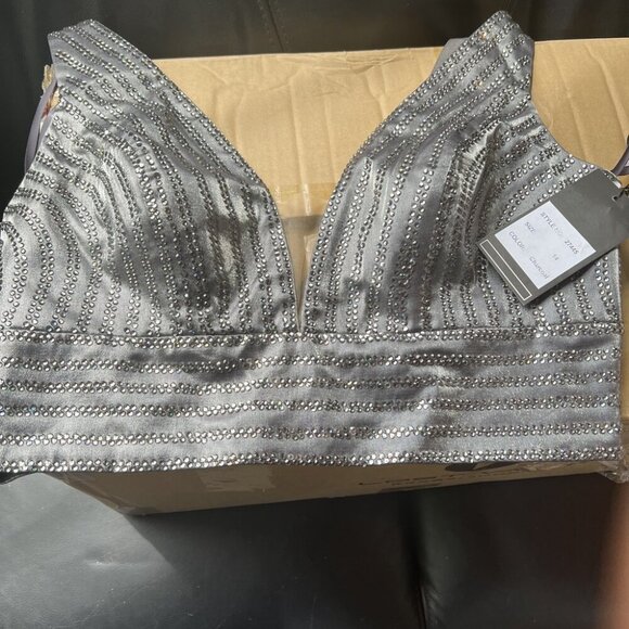 NWT La Femme 27445SC Tulle Prom Dress Charcoal Size 14 - Picture 7 of 7